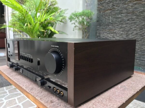 ampli luxman lv 105 của 0946609644 1