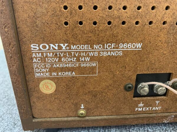 radio cổ sony