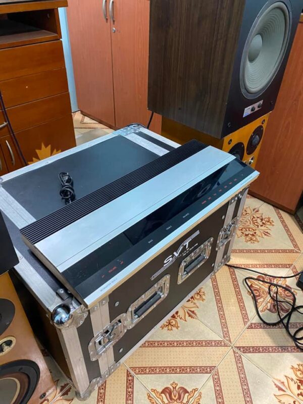 ampli beomaster của đan mạch