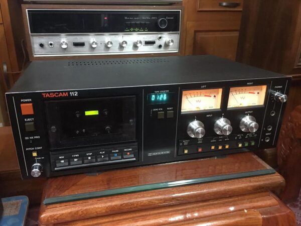 đầu deck tascam 112